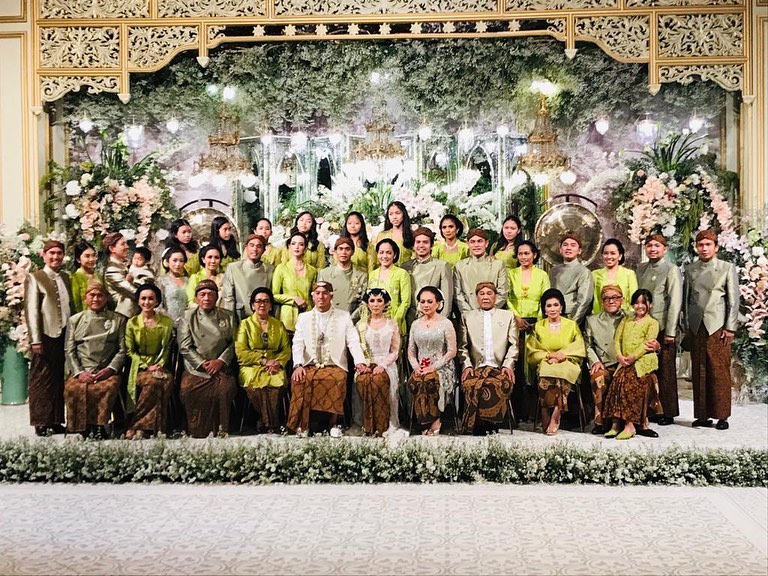 11 Momen akad nikah Arya Bakrie dan Vannya, berbalut adat Jawa