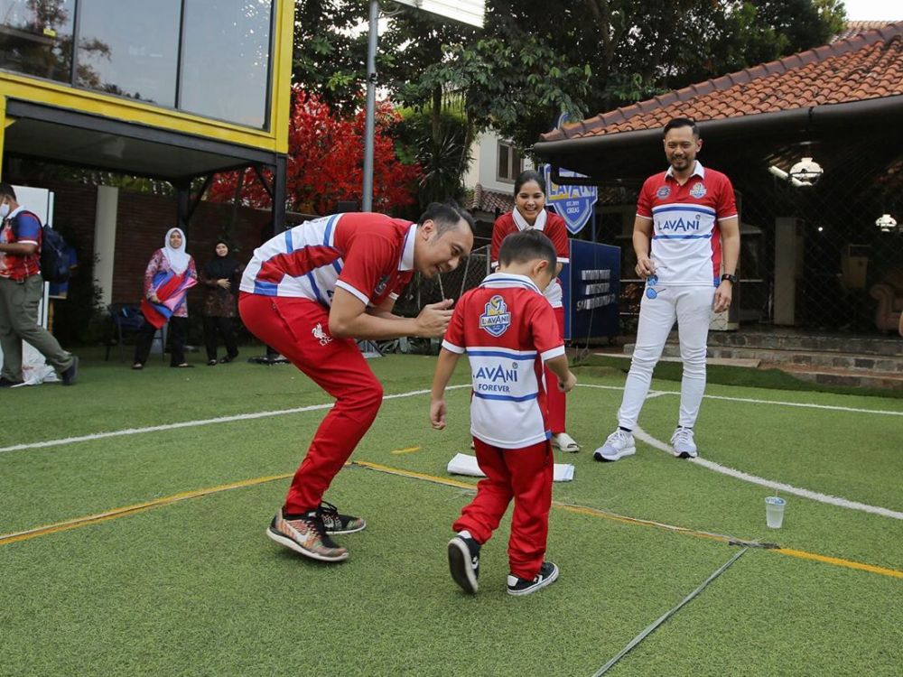 10 Potret keluarga Yudhoyono rayakan 17 Agustus, gelar berbagai lomba