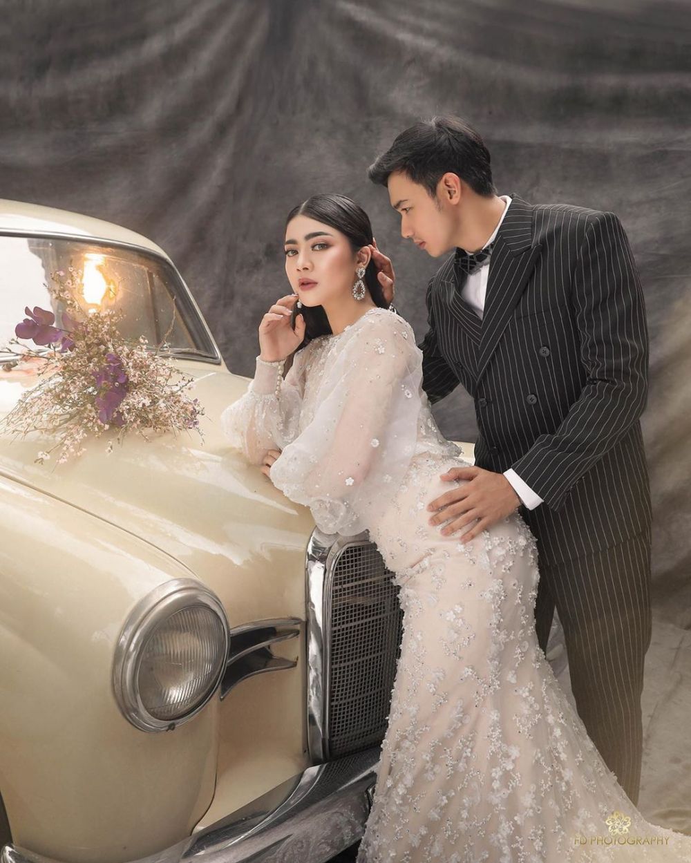 13 Potret prewedding Felicya Angelista & Caesar Hito dalam 9 tema