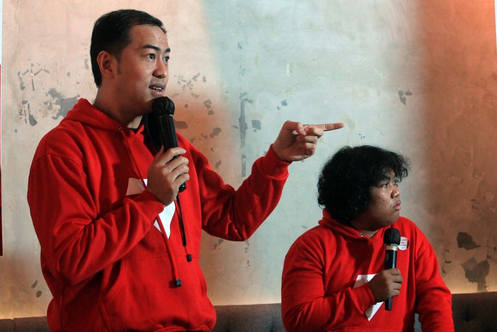 Pandji Pragiwaksono siap tur stand up comedy yang berisiko menyinggung