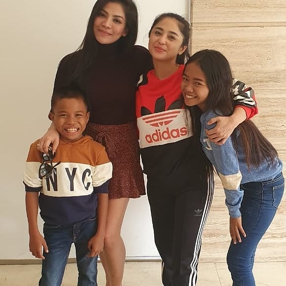 Duet bareng Betrand Peto, ini 9 potret Alwiansyah penyanyi cilik viral