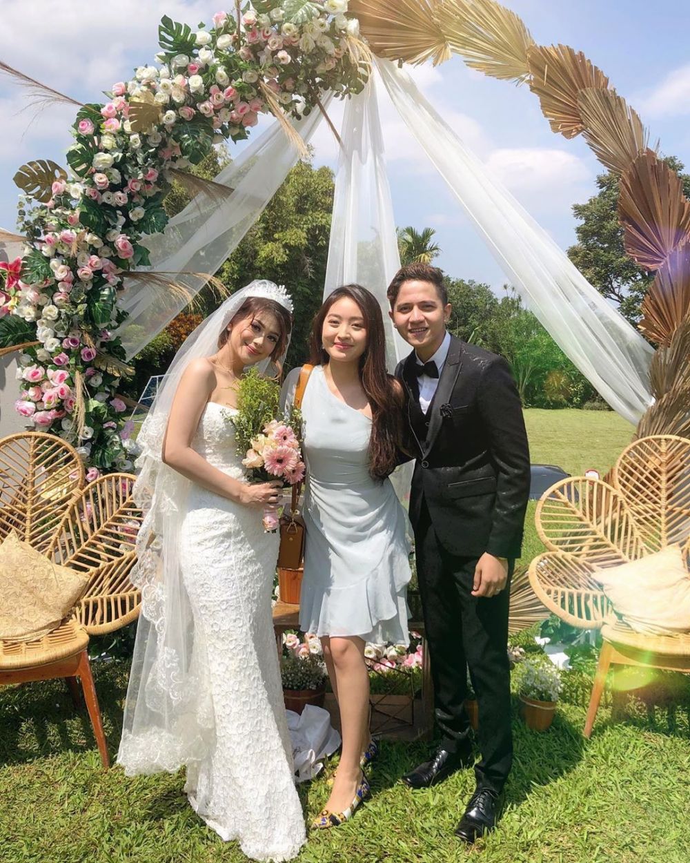 8 Potret Reza Alisyahbana & Callysta Aileen pacaran hingga nikah muda