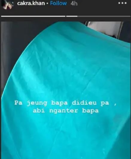 5 Potret kenangan Cakra Khan bersama sang ayah, penuh kehangatan