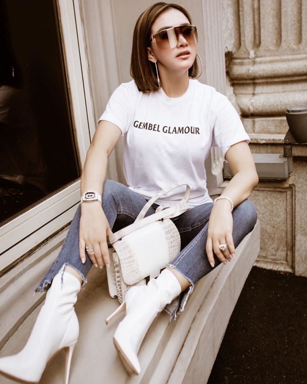 Selain Evelyn Nada, 5 seleb ini pernah jalani sulam bibir