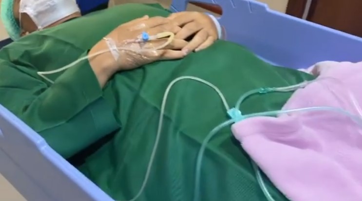 5 Potret Yusuf Mansur dirawat di rumah sakit, minta doa kesembuhan