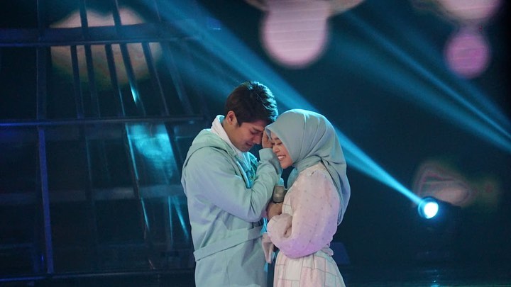 8 Potret Lesty Kejora duet bareng Rizky Billar di panggung HUT SCTV