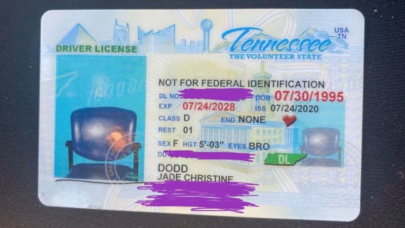 Tanpa wajah, pasfoto SIM wanita ini bikin tepuk jidat