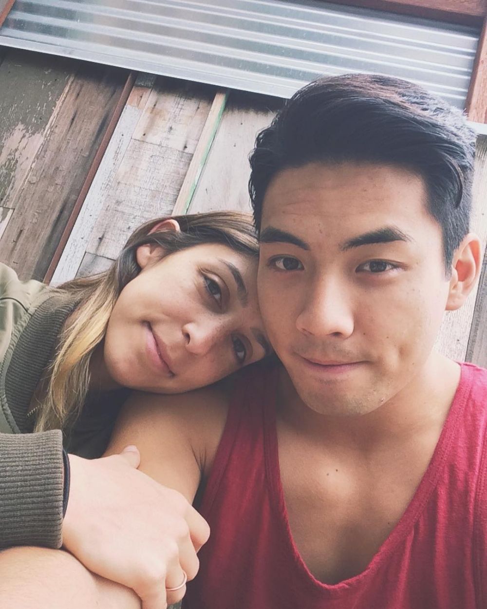 Yoshi Sudarso dan Sarah Instagram.