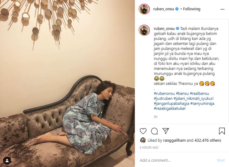 Sarwendah ketiduran saat nunggu Betrand Peto pulang malam, tuai pujian