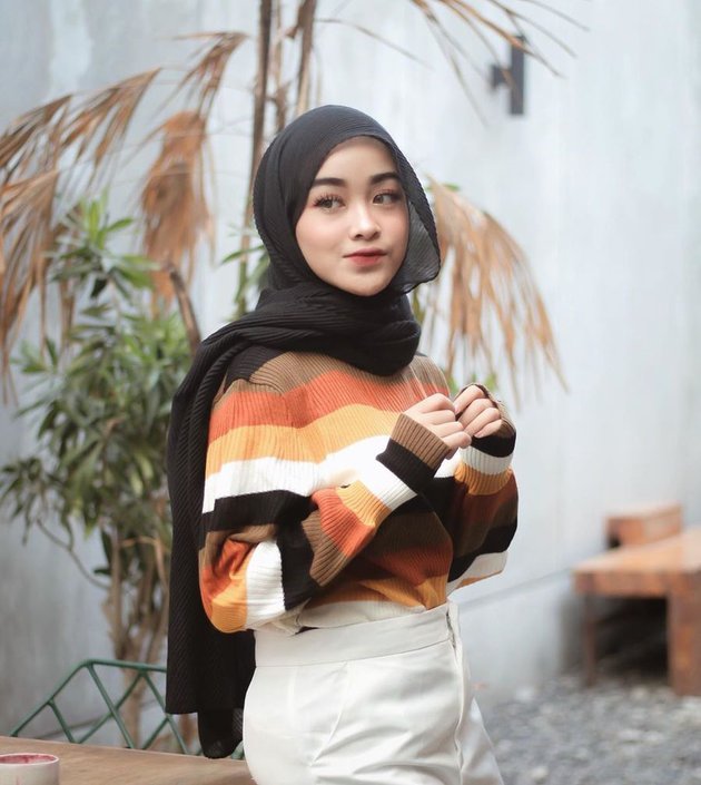 10 Pesona selebgram Diniyaan, jadi tulang punggung keluarga