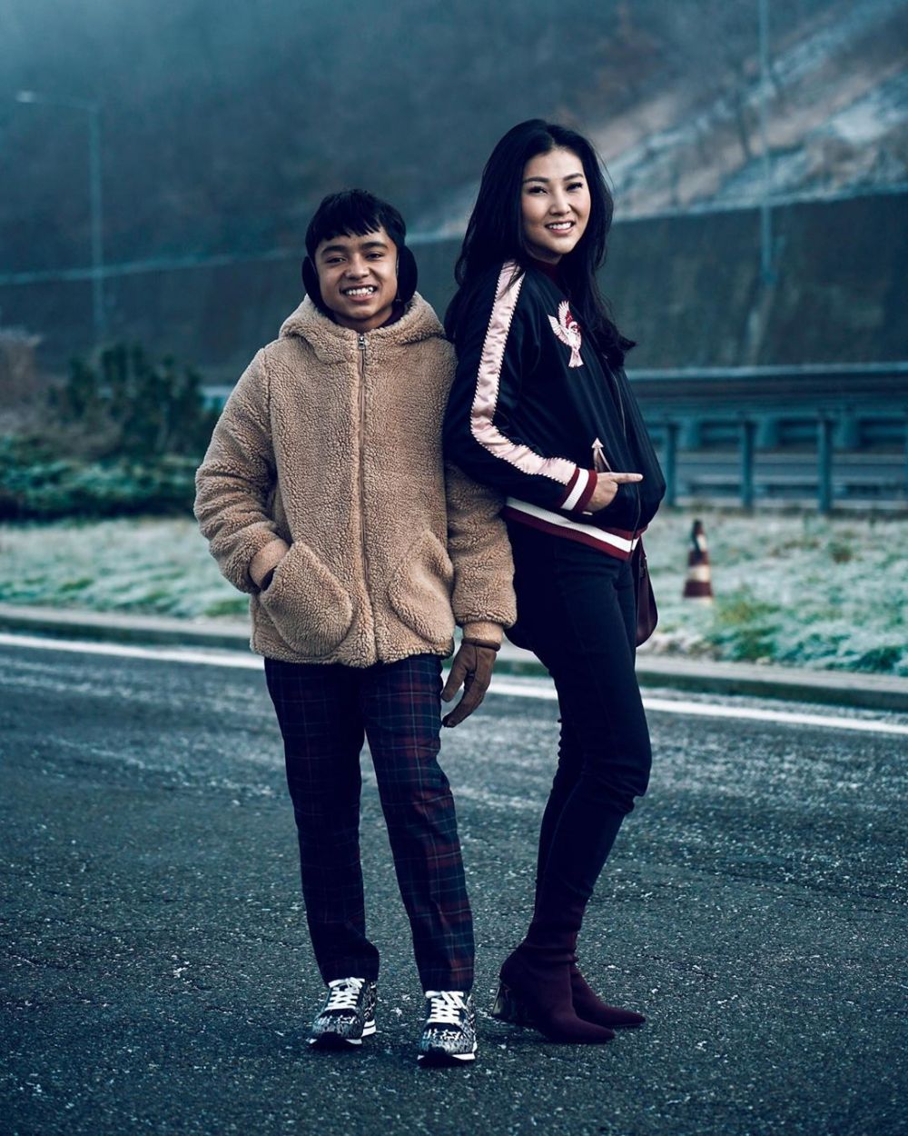 9 Gaya Betrand Peto dan Sarwendah tampil modis, kompak bak adik kakak