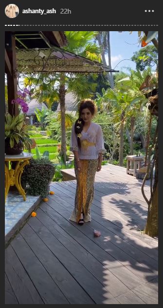 7 Potret Ashanty pakai baju adat kebaya Bali, pesonanya terpancar