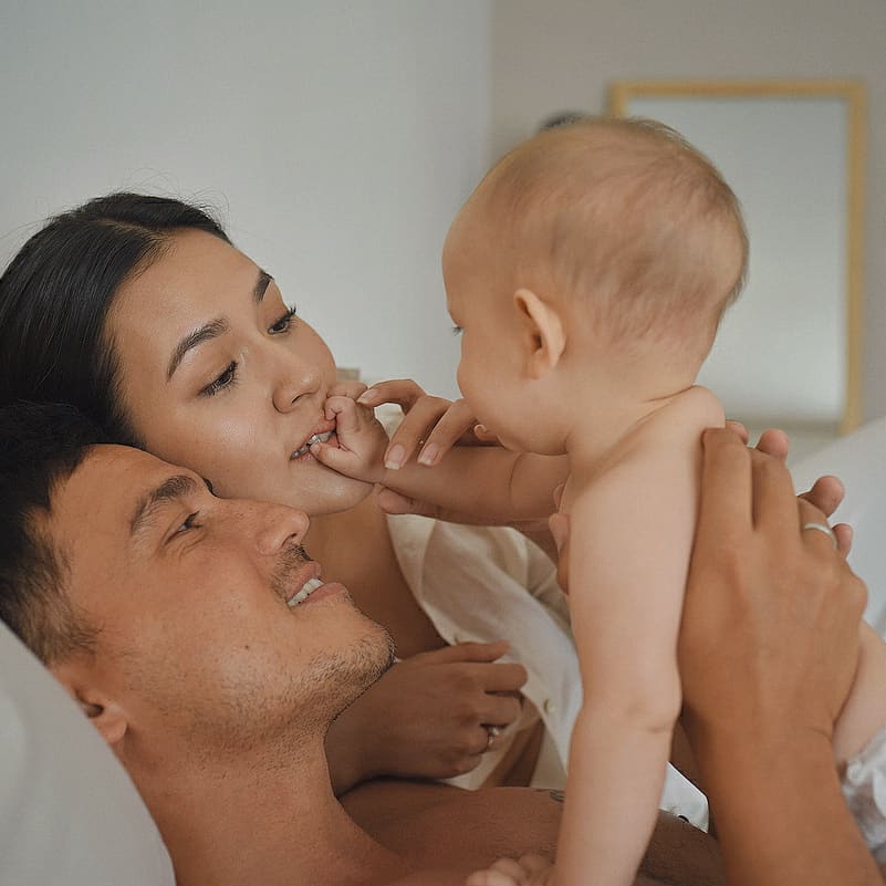 Anniversary ke-3, intip 10 momen romantis ala Raisa dan Hamish Daud