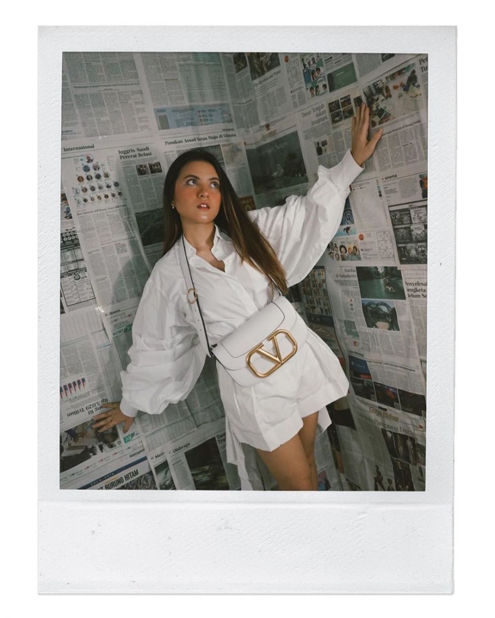 10 Ide background photoshoot ala seleb, ada yang pakai terpal