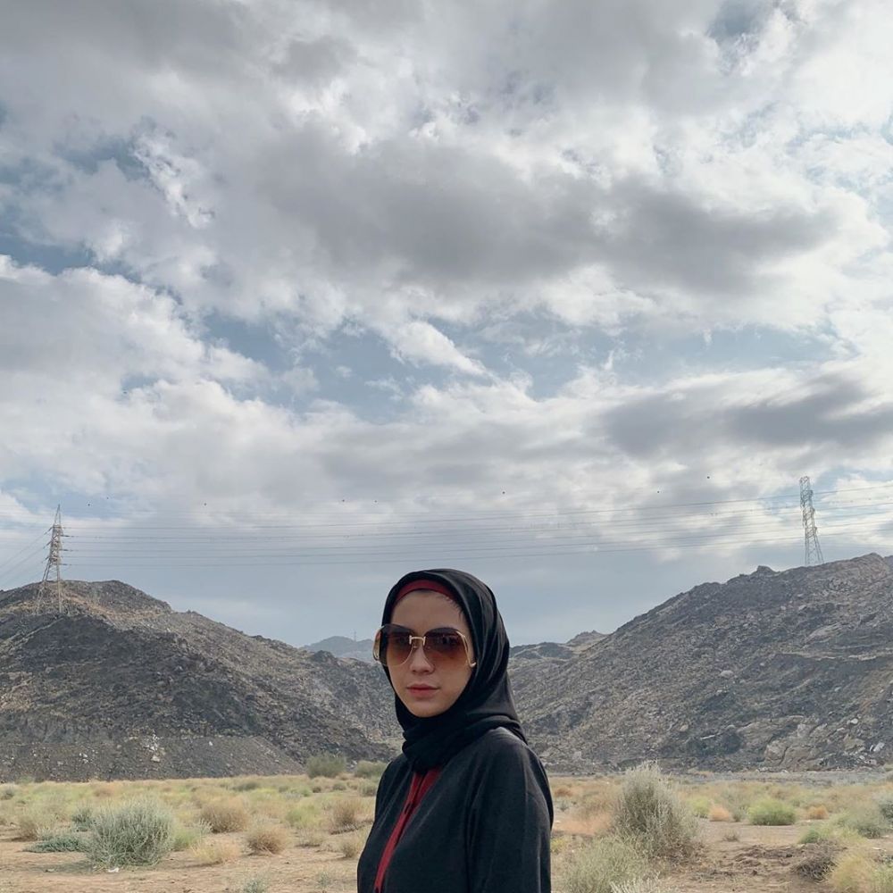 Gaya 9 aktris Putih Abu-Abu saat berhijab, pesonanya manglingi