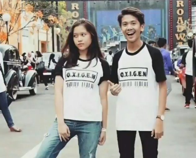 15 Potret kedekatan Iqbaal Ramadhan & Zidny Lathifa, dulu hingga kini