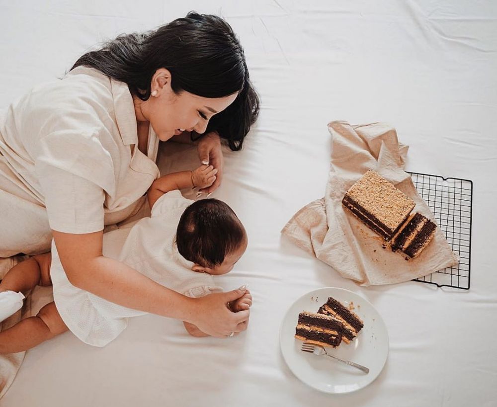 10 Potret aktivitas Mutia Ayu setelah ditinggal Glenn Fredly