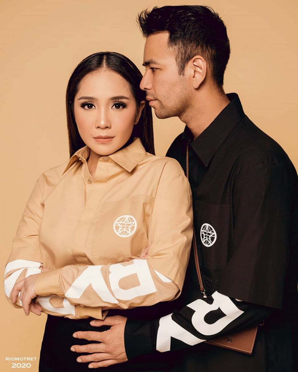 10 Potret Raffi Ahmad dan Nagita Slavina ini gayanya bak ABG