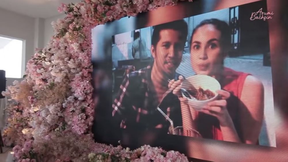 10 Potret ultah pernikahan Arumi Bachsin & Emil Dardak, penuh kejutan
