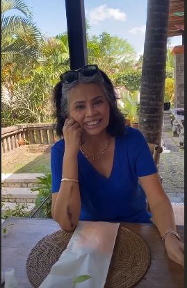 10 Momen manis liburan Richard Kyle dan mama di Bali