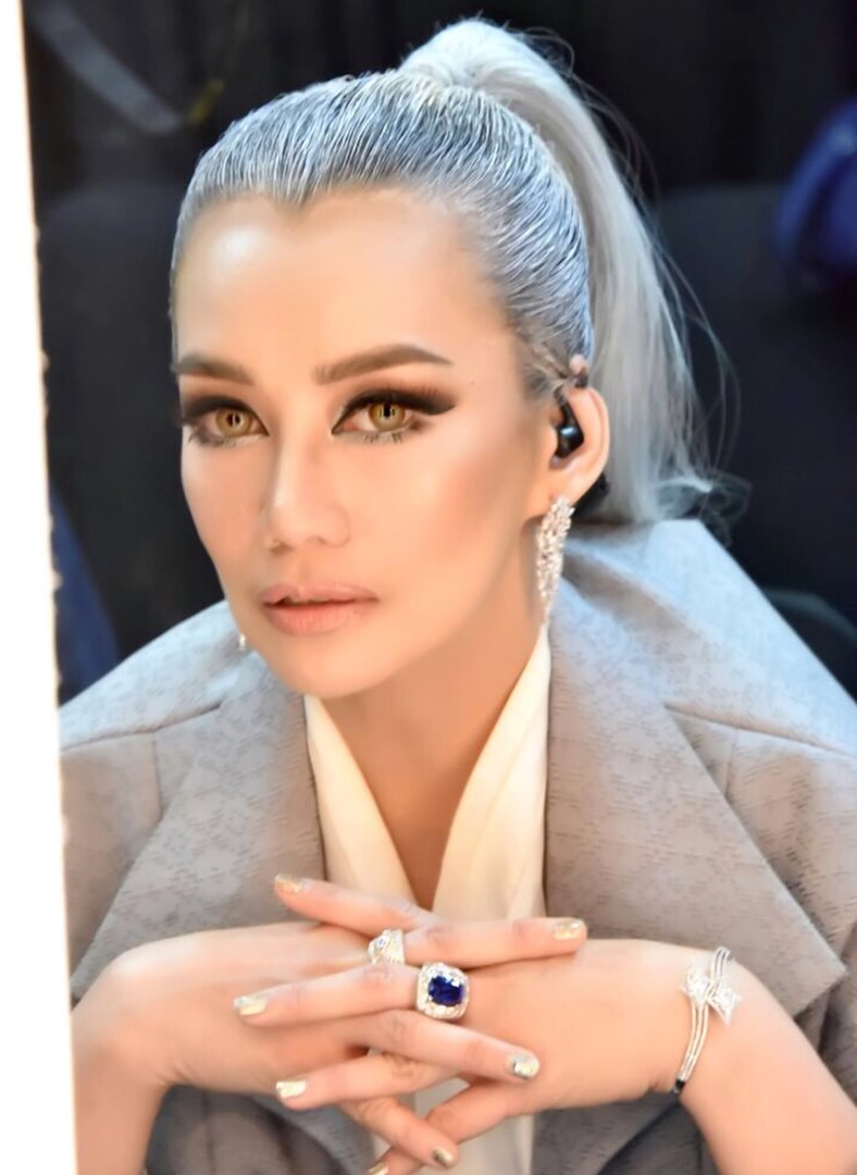 15 Potret Reza Artamevia awal karier hingga sekarang