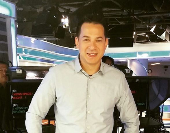 Karismatik dalam usia 49 tahun, ini 10 foto transformasi Ari Wibowo