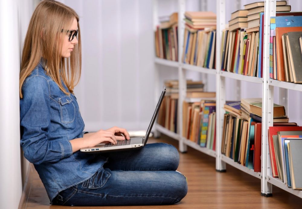6 Tips belajar online biar kamu tambah pintar dan nggak mudah stres