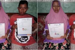 Pemuda ini ajak ibu naik haji setelah tabung uang dari ngamen 10 tahun