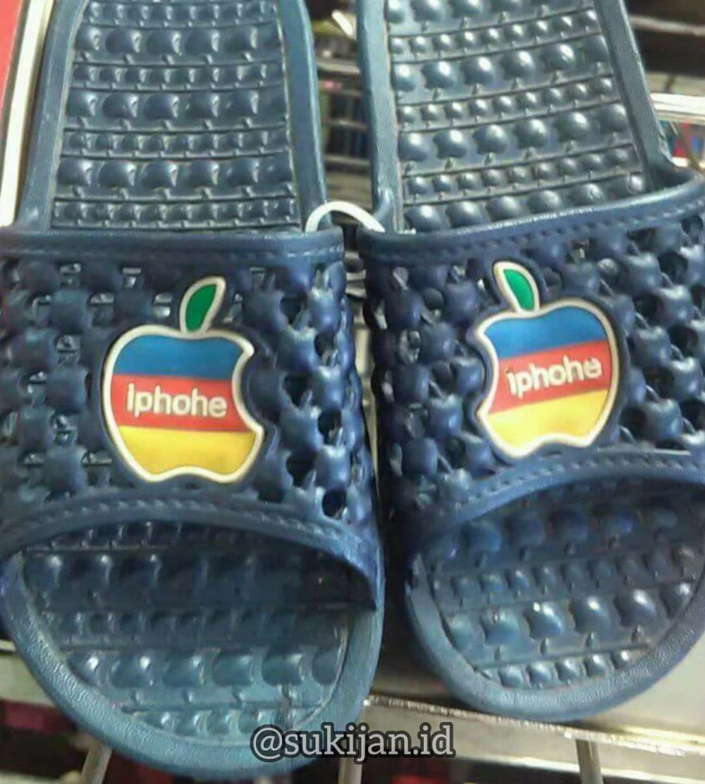 10 Potret lucu desain alas kaki ini bikin lihat dua kali