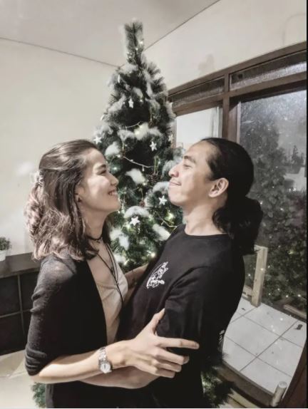 Jarang tersorot, ini 7 momen kebersamaan Chrissie Vanessa & kekasih 