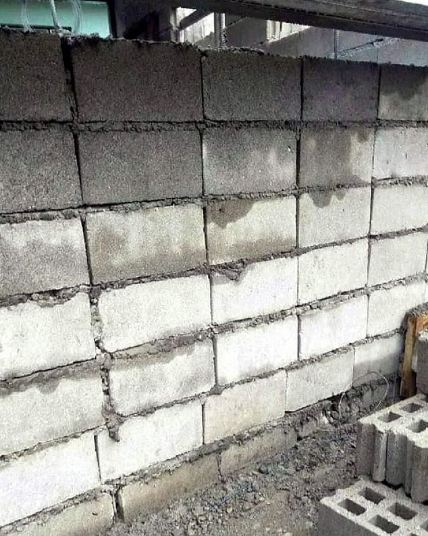 10 Momen lucu tukang bangunan salah pasang ini bikin nyengir