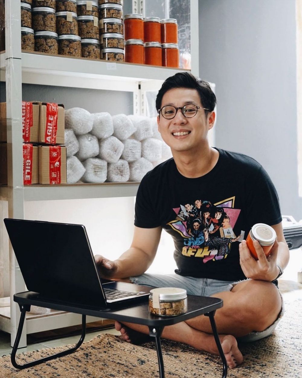 9 Potret rumah Putri Titian & Junior Liem, minimalis & asri