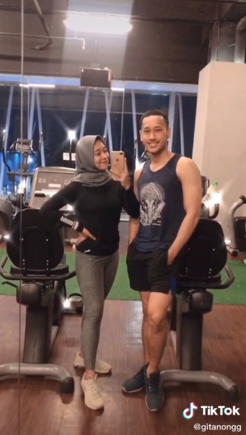 Viral kisah pasangan kekasih sukses diet, perubahannya mengejutkan