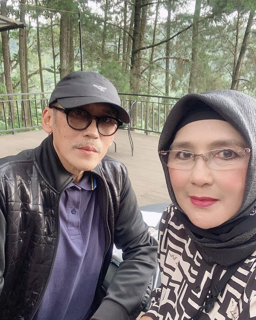 10 Potret pemain sinetron Tersanjung bareng pasangan, harmonis