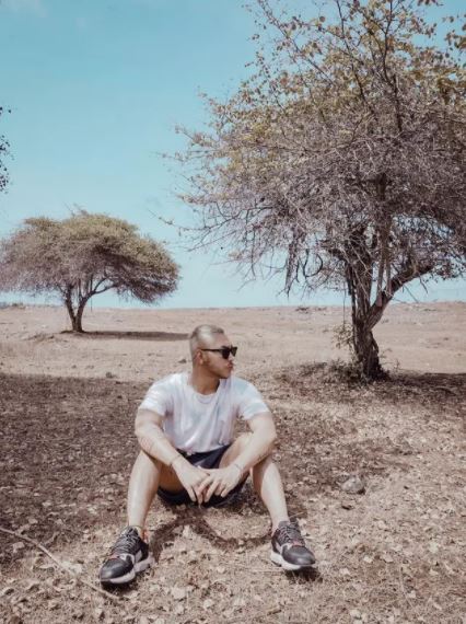 7 Potret terbaru Krisjiana suami Siti Badriah, tampil plontos