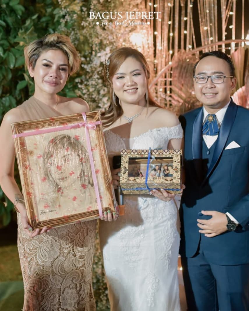 10 Momen Nikita Mirzani nikahkan pasangan secara gratis, mengharukan