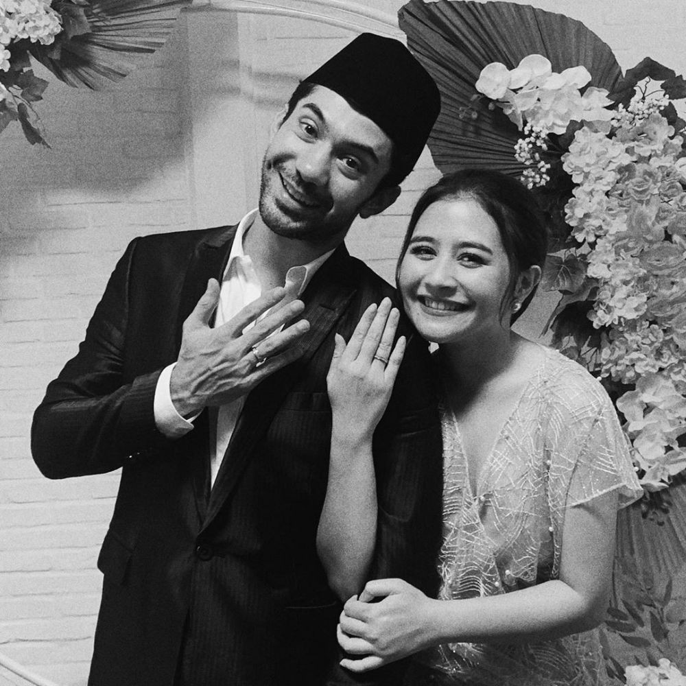 Momen 5 seleb adegan menikah dengan Prilly Latuconsina, bikin iri