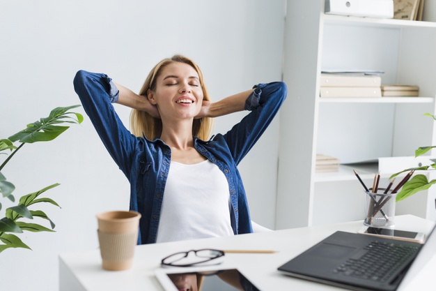 10 Manfaat minum cokelat panas di pagi hari, tingkatkan daya ingat