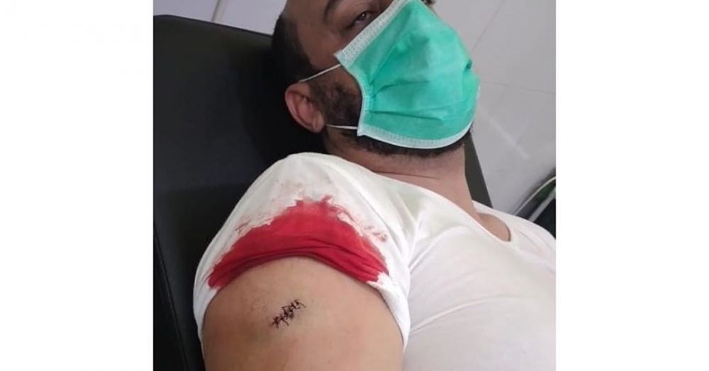 6 Potret kondisi Syekh Ali Jaber usai alami penusukan di Lampung