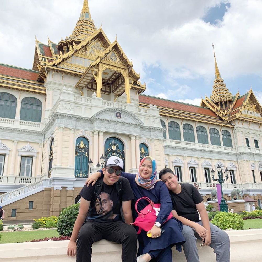 10 Transformasi Umay Shahab, paras masa kecilnya bikin gemas