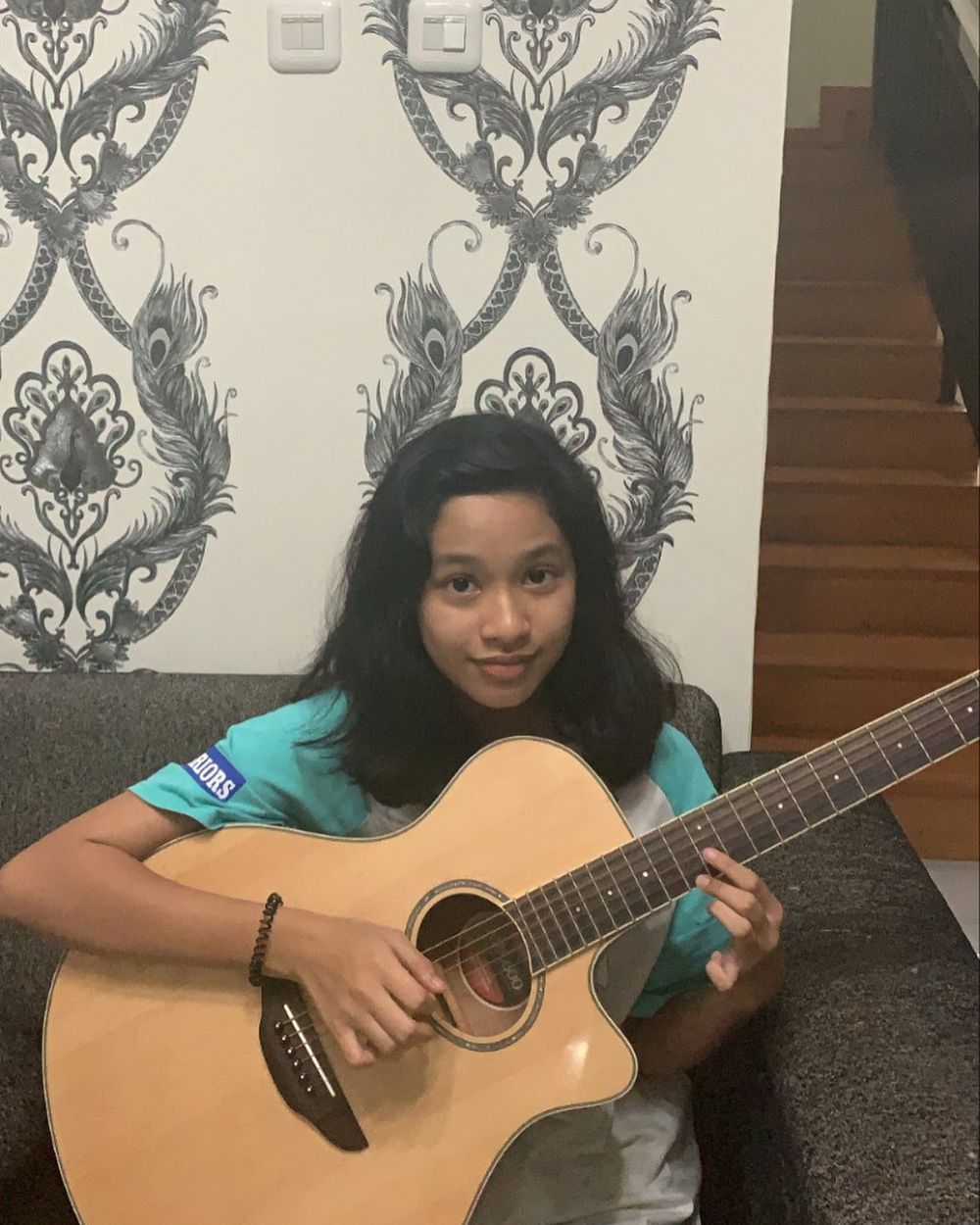 10 Pesona Shakiena Azalea, putri Pasha Ungu yang beranjak remaja