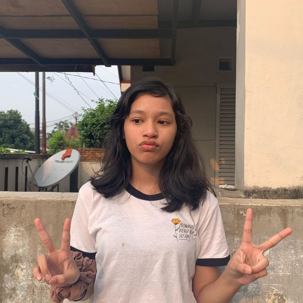 10 Pesona Shakiena Azalea, putri Pasha Ungu yang beranjak remaja