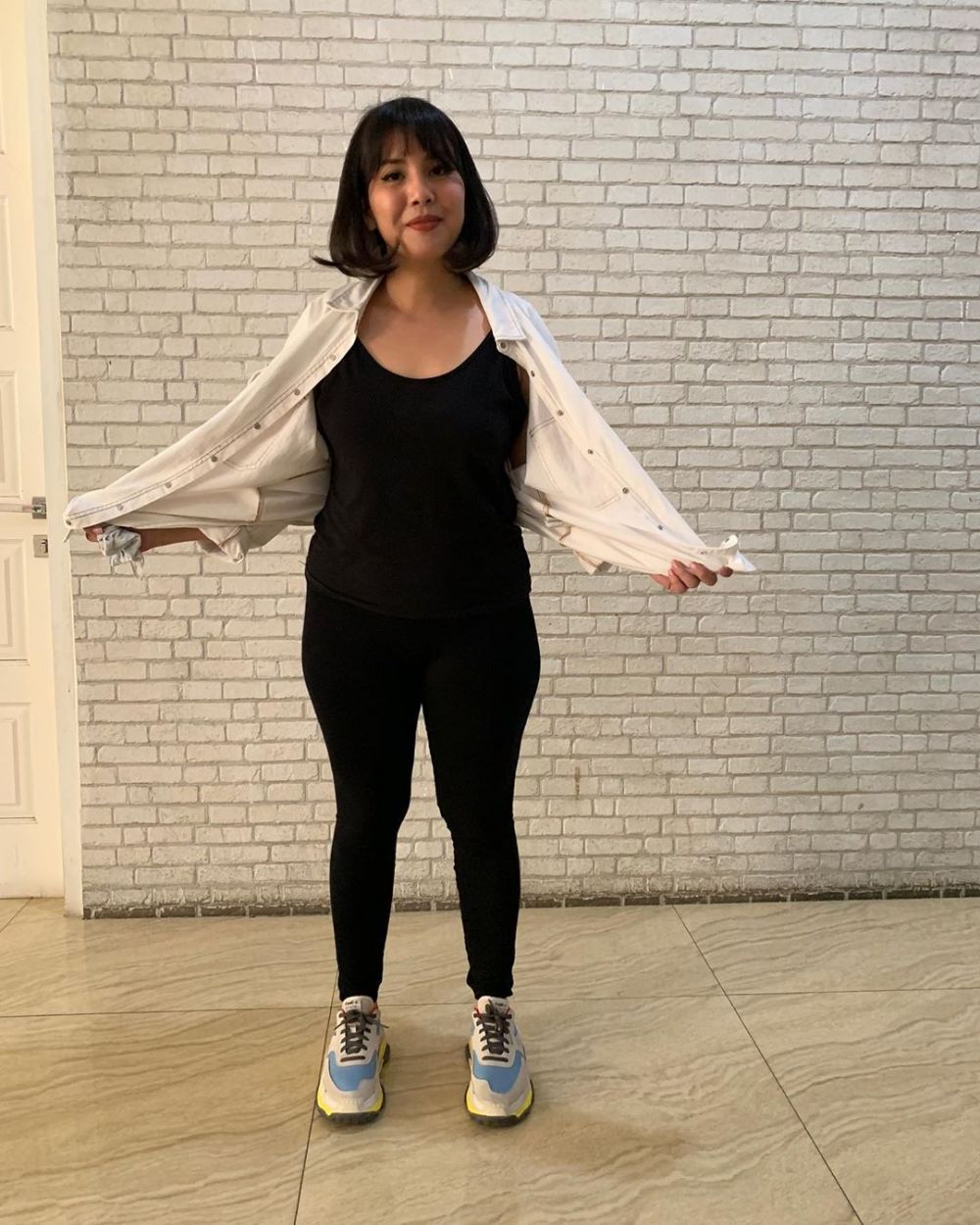 10 Potret terbaru Tya Ariestya usai beratnya turun 15 kg, bak remaja