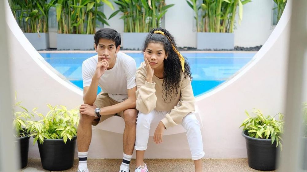 Jarang tersorot, ini 7 potret mesra Zsa Zsa 'Si Cemong' & pacar