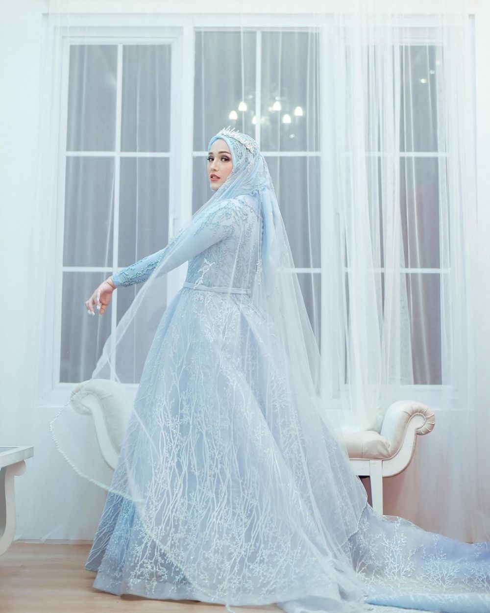 7 Pemotretan Adelia Pasha bertema Frozen, jadi Princess Elsa
