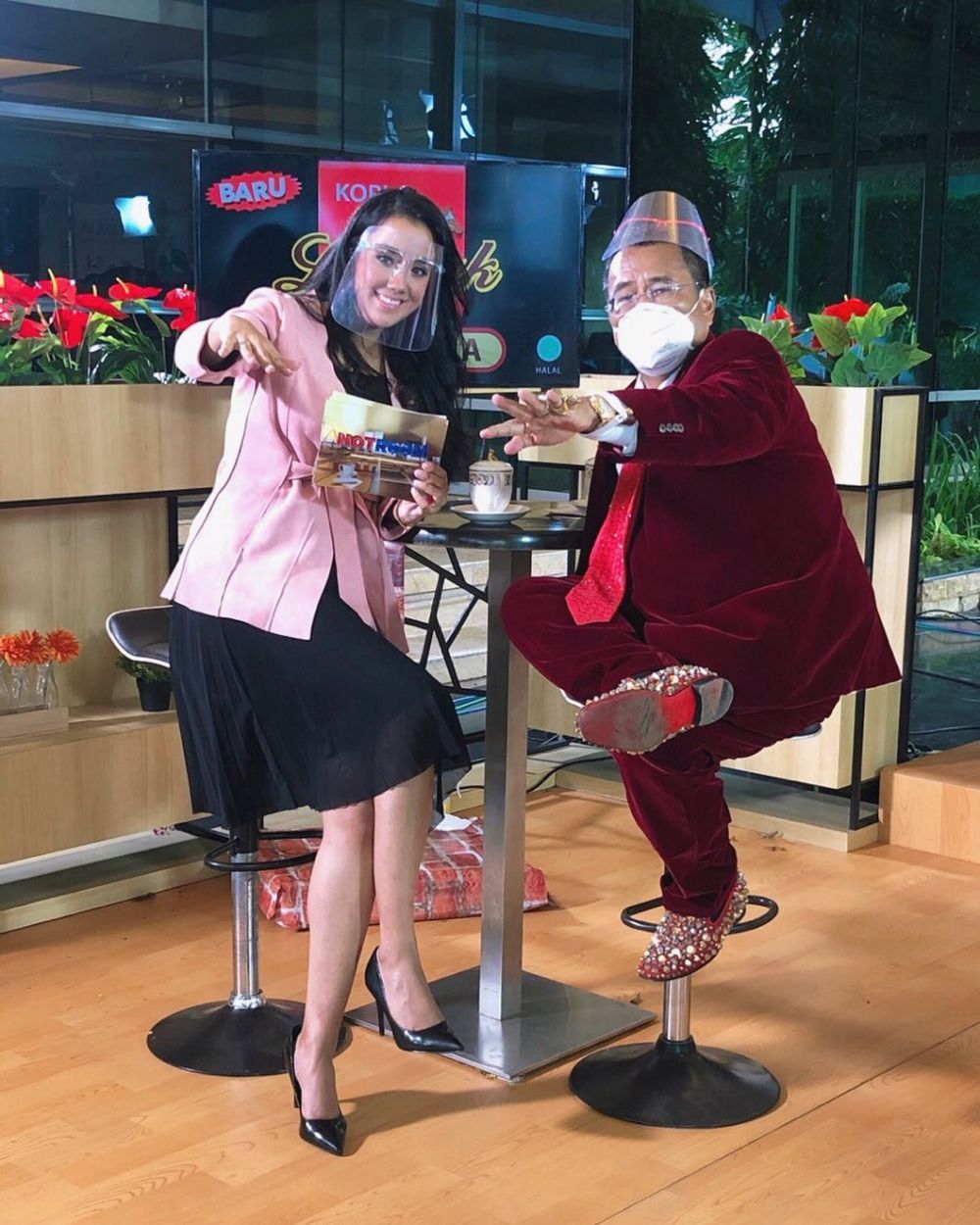 10 Potret Intan Aletrino saat pamer baby bump, cantik memesona