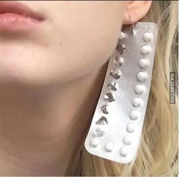 20 Desain unik anting ini antimainstream, nyeleneh bikin geleng kepala