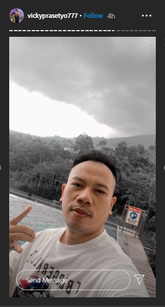 7 Potret terbaru Vicky Prasetyo usai keluar penjara, lebih religius