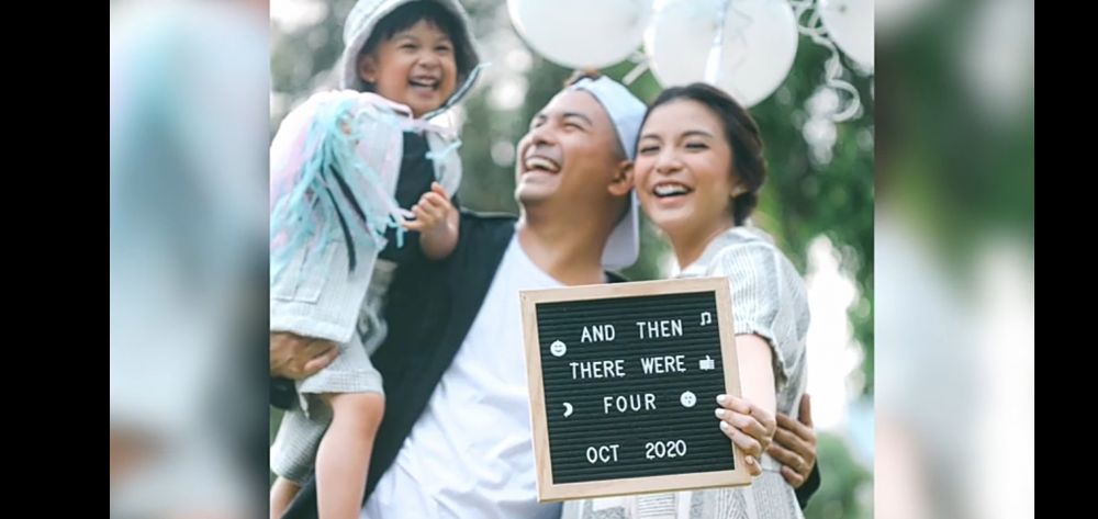 10 Momen bahagia Chelsea Olivia umumkan jenis kelamin anak kedua