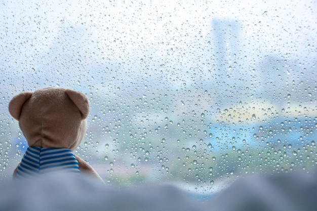50 Kata kata  romantis  tentang hujan  bikin hati jadi adem
